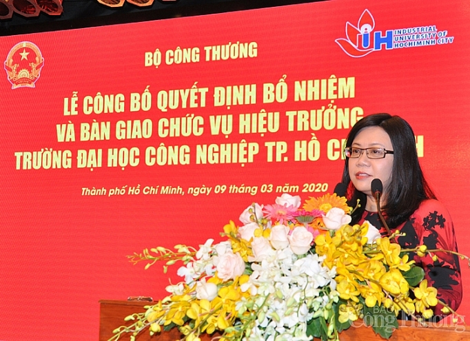 Trường đại học Công nghiệp TP. Hồ Chí Minh có hiệu trưởng mới bo nhiem chuc vu hieu truong truong dai hoc cong nghiep tp ho chi minh