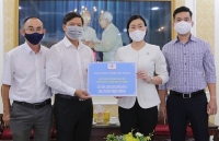 EVNHCMC chung tay cùng các địa phương qua hạn hán và đại dịch Covid-19