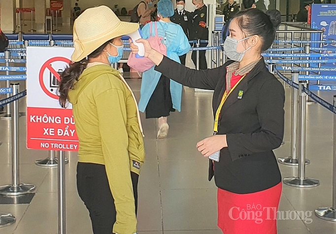 tp ho chi minh bat buoc deo khau trang o noi cong cong va noi lam viec