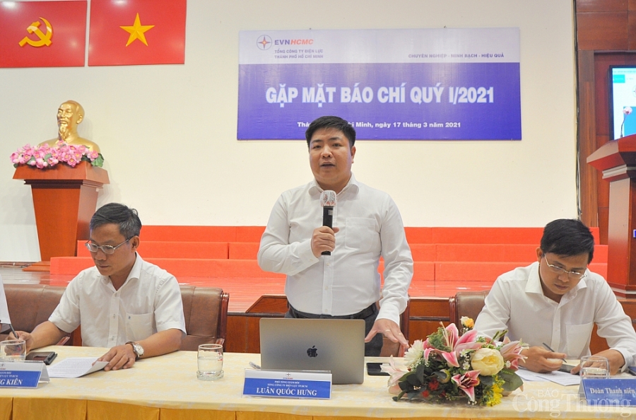 Nhiều giải pháp nhằm đảm bảo cung cấp điện cho TP. Hồ Chí Minh mùa nắng nóng