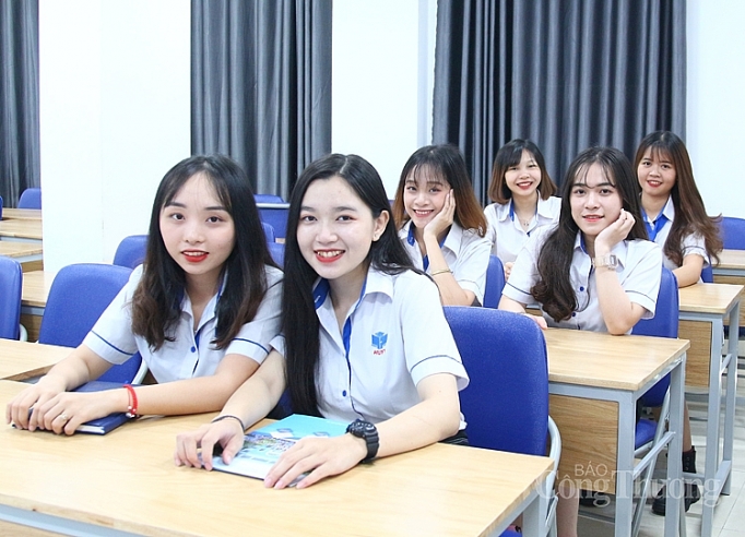 Trường đại học đầu tiên thuộc Bộ Công Thương giảm 25% học phí thời Covid-19 truong dai hoc dau tien co chinh sach giam 25 hoc phi thoi covid 19