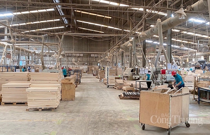 Ngành gỗ Bình Dương: Phát triển thương mại điện tử nâng cao năng lực xuất khẩu nganh go binh duong phat trien thuong mai dien tu nang cao nang luc xuat khau