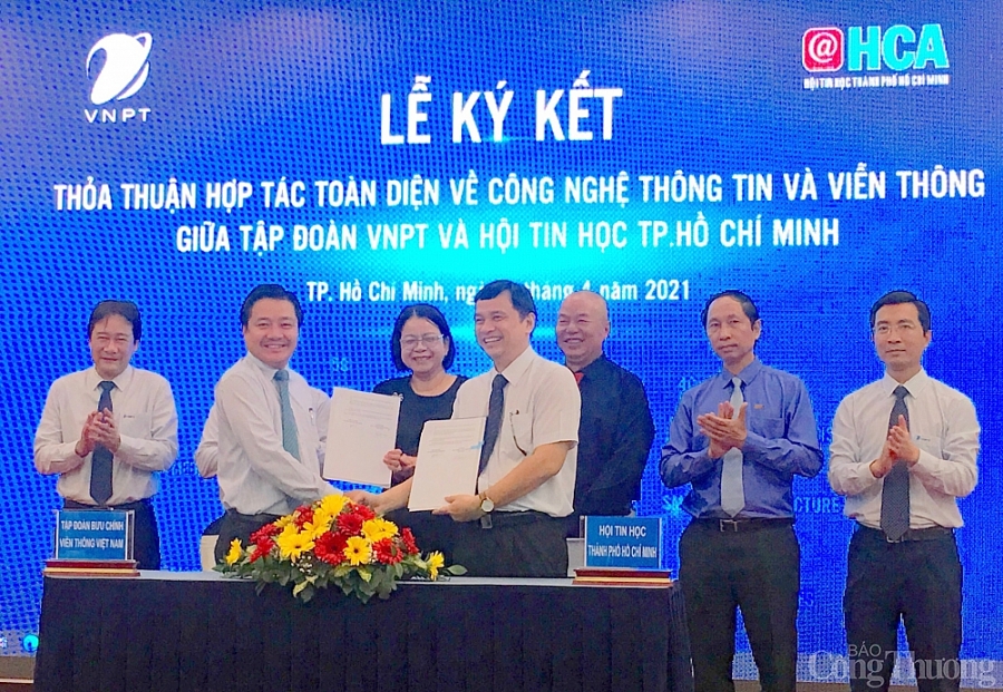 Nhà mạng lớn bắt tay với DN công nghệ thông tin hỗ trợ chuyển đổi số cho các DN vừa và nhỏ