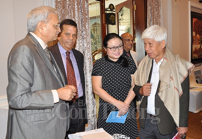 thuc day hop tac kinh doanh phat trien nganh det may an do viet nam