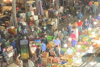 TP. Hồ Chí Minh: Không để các chuỗi lây nhiễm dịch liên quan chợ đầu mối làm dứt gãy chuỗi cung ứng hàng hóa