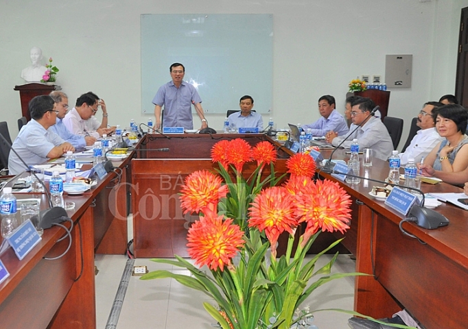 giai toa cong suat cho cac nha may dien mat troi dien gio tai binh thuan