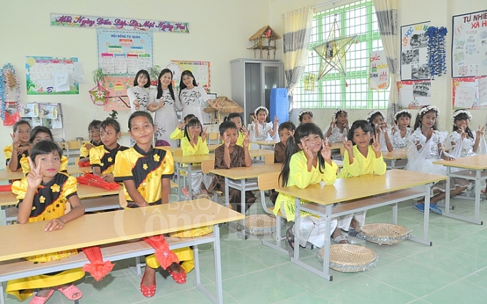 Vinataba hỗ trợ gần 31 tỷ đồng cho Ninh Thuận vinataba ho tro gan 31 ty dong cho ninh thuan