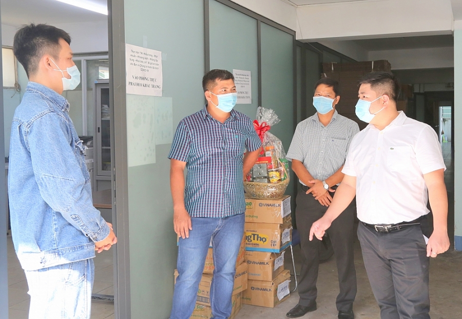 TP. Hồ Chí Minh: Công nghệ số giúp ngành điện đảm bảo cung cấp điện liên tục, ổn định trong mùa dịch