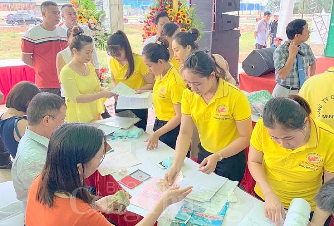 Bình Dương: Bàn giao sổ hồng dự án nhà ở thương mại Phú Gia Huy binh duong ban giao so hong du an nha o thuong mai phu gia huy