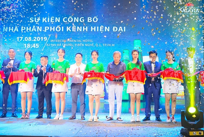 Thương hiệu bia Việt gia nhập kênh phân phối hiện đại thuong hieu bia viet gia nhap kenh phan phoi hien dai