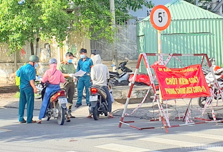 TP. Hồ Chí Minh tiếp tục giãn cách xã hội đến hết ngày 15/8