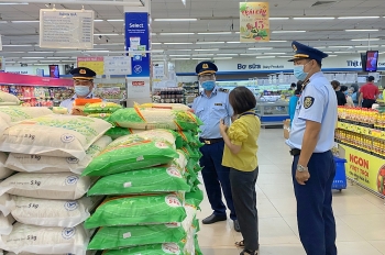 Bến Tre: Tăng cường kiểm tra, kiểm soát hàng hóa bình ổn thị trường trong mùa dịch