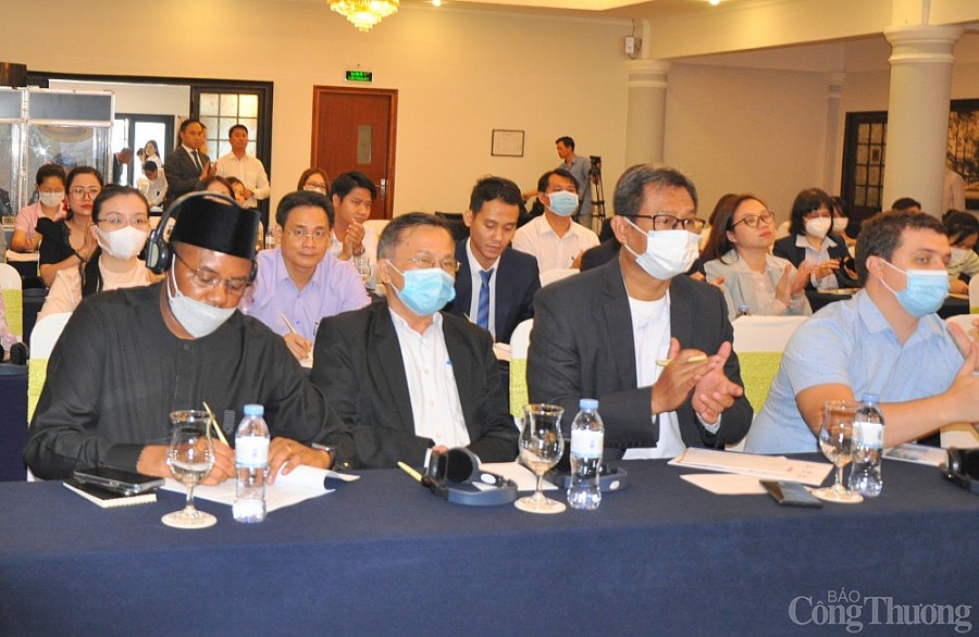 Thứ trưởng Bộ Công Thương Đỗ Thắng Hải: Chủ trì hội nghị giới thiệu tiềm năng, cơ hội đầu tư - kinh doanh TP. Hồ Chí Minh và Bình Dương