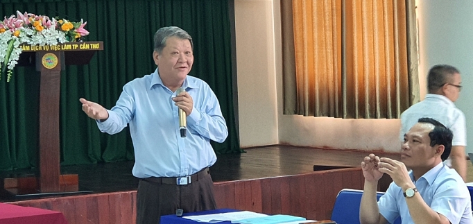 truyen thong cau noi dua chinh sach viec lam den voi nguoi lao dong