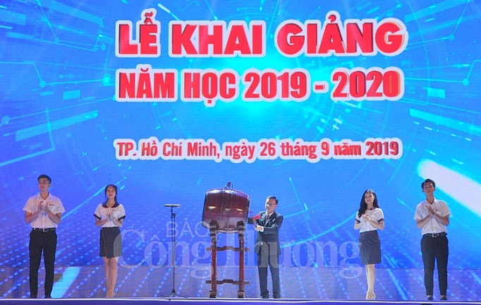 Xây dựng Đại học Công nghiệp TP. Hồ Chí Minh trở thành trường trọng điểm quốc gia xay dung dai hoc cong nghiep tp ho chi minh tro thanh truong trong diem quoc gia