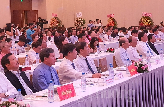 Hội Doanh nghiệp Nghệ Tĩnh tại TP. Hồ Chí Minh: Cầu nối giao thương cho tỉnh Nghệ An và Hà Tĩnh hoi doanh nghiep nghe tinh tai tp ho chi minh cau noi giao thuong va xuc tien dau tu ve nghe an ha tinh