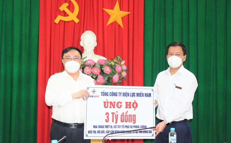 EVNSPC: Ủng hộ 33 tỷ đồng mua thiết bị vật tư y tế điều trị bệnh nhân Covid-19 tại các tỉnh phía Nam