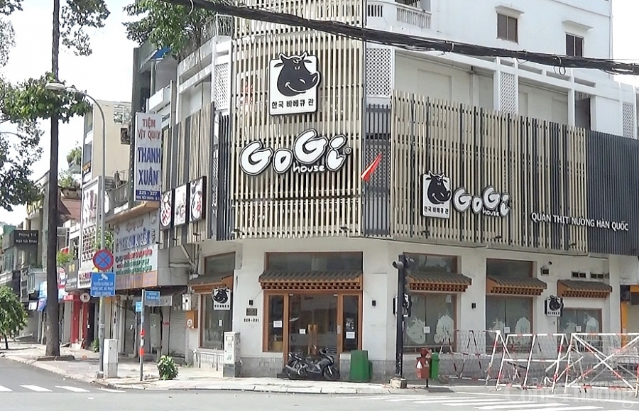 TP. Hồ Chí Minh: Cơ sở kinh doanh dịch vụ ăn uống phải bảo đảm 5 tiêu chí an toàn mới được hoạt động.