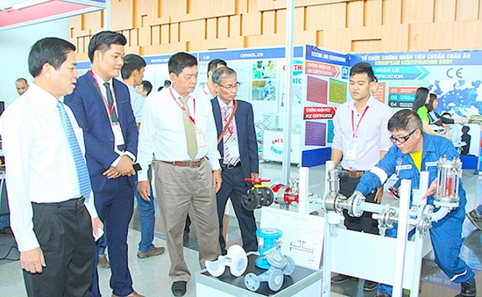 sap dien ra hoi cho cong nghe cao binh duong nam 2018