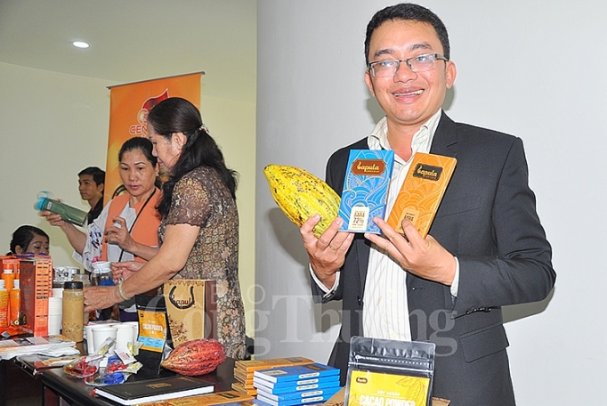 Đẩy mạnh kết nối giao thương giữa doanh nghiệp Singapore và Việt Nam day manh ket noi giao thuong giua doanh nghiep hai nuoc singapore va viet nam