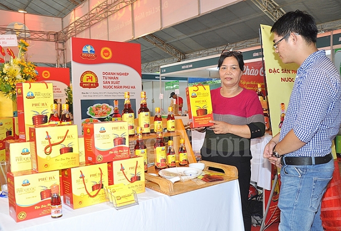 Khai mạc “Lễ hội sức khỏe và dinh dưỡng 2018” khai mac le hoi suc khoe va dinh duong 2018