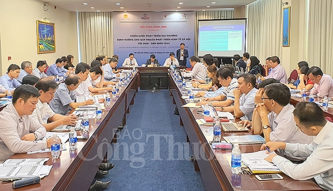 xay dung chien luoc phat trien dia phuong den nam 2030 tam nhin 2045