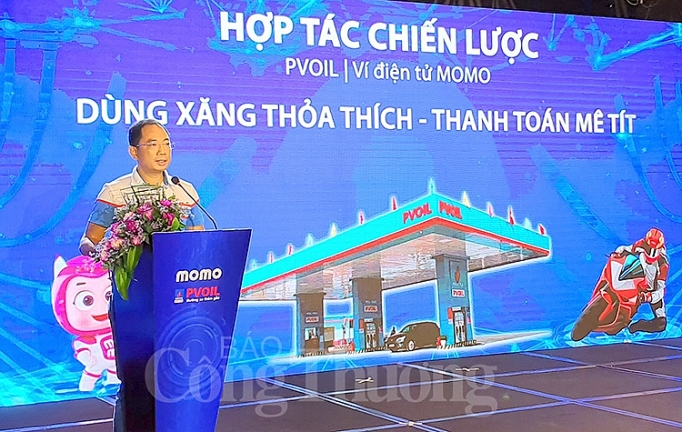 pvoil va comeco trien khai phuong thuc thanh toan dien tu bang ung dung vi momo