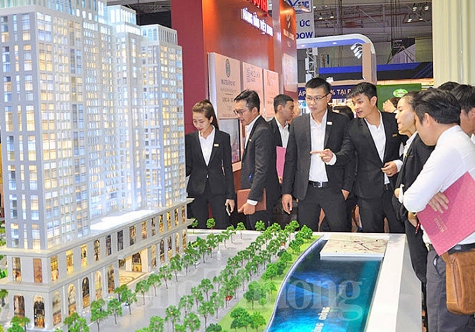 Thị trường bất động sản TP. Hồ Chí Minh sụt giảm mạnh nguồn cung thi truong bat dong san tp ho chi minh sut giam manh nguon cung
