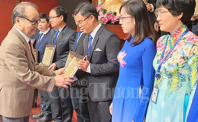 nganh dien tp ho chi minh chu trong nang cao chat luong nguon nhan luc