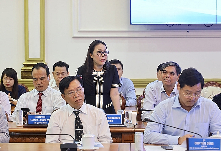 Các chuyên gia, doanh nghiệp bàn giải pháp khôi phục và phát triển kinh tế TP. Hồ Chí Minh hậu Covid-19