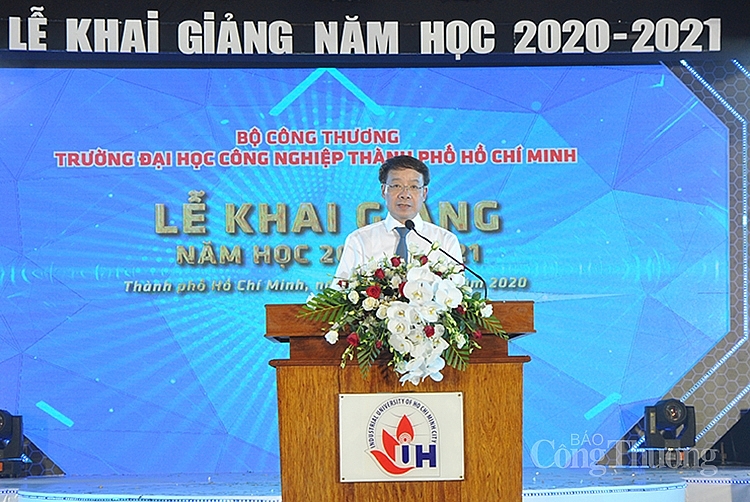 Trường Đại học Công nghiệp TP. Hồ Chí Minh khai giảng năm học mới 2020-2021 Trường Đại học Công nghiệp TP. Hồ Chí Minh khai giảng năm học mới 2020 2021