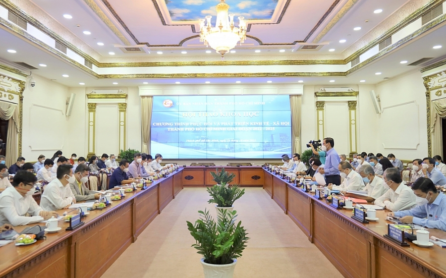 TP. Hồ Chí Minh: Các nhà khoa học bàn giải pháp phục hồi và phát triển kinh tế giai đoạn 2022-2025