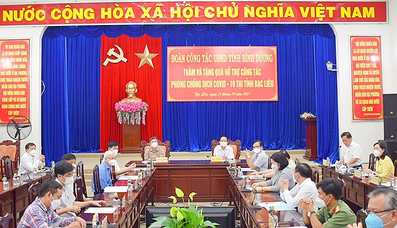 Bình Dương chia sẻ kinh nghiệm, hỗ trợ Bạc Liêu trong phòng chống dịch