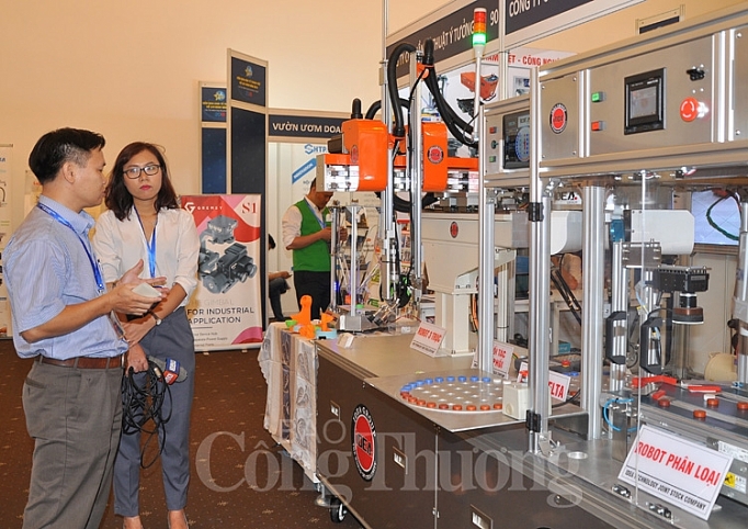 Doanh nghiệp đóng vai trò trung tâm trong quá trình xây dựng đô thị thông minh, sáng tạo doanh nghiep dong vai tro trung tam trong qua trinh xay dung do thi thong minh sang tao