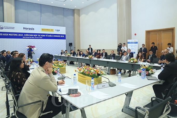 Diễn đàn kinh tế châu Á năm 2018 diễn ra nhiều phiên họp quan trọng dien dan kinh te chau a nam 2018 dien ra nhieu phien hop quan trong