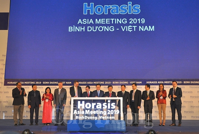 Horasis Bình Dương 2019: Kết nối chuỗi sản xuất và cung ứng toàn cầu horasis binh duong 2019 ket noi chuoi san xuat va cung ung toan cau