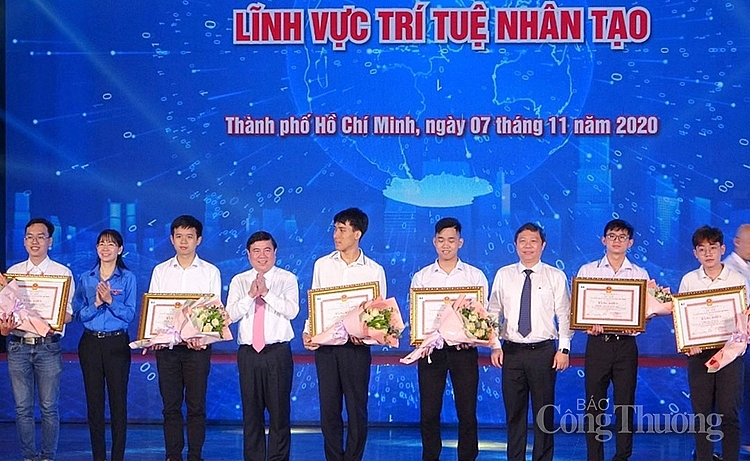Phát triển CNTT và AI thúc đẩy quá trình chuyển đổi số, kinh tế số TP. Hồ Chí Minh