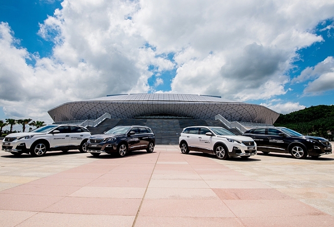 peugeot viet nam tri an khach hang voi nhieu uu dai dac biet dip cuoi nam