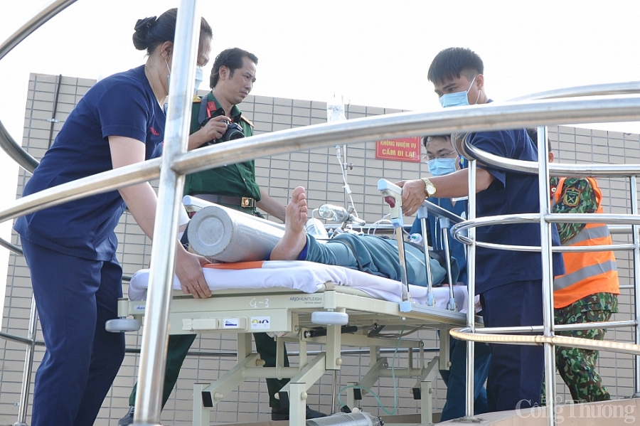 Bệnh viện quân đội đầu tiên tại Việt Nam đưa trực thăng vào hoạt động cấp cứu