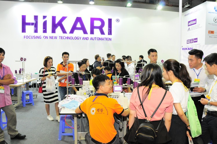 Triển lãm năm 2019 thu hút tổng cộng 28.802 khách tham quan thương mại