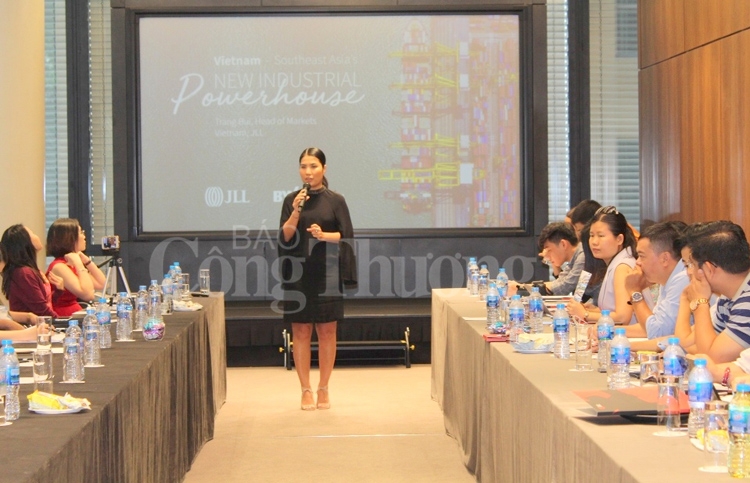 viet nam trung tam cong nghiep moi cua dong nam a