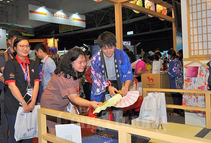 Hơn 300 hãng lữ hành nước ngoài tham gia Hội chợ du lịch quốc tế TP. Hồ Chí Minh 2018 hon 300 hang lu hanh nuoc ngoai tham gia hoi cho du lich quoc te tp ho chi minh 2018