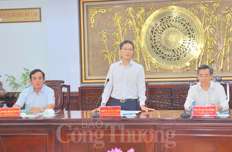 Bạc Liêu cần khai thác tối đa tiềm năng nguồn năng lượng tái tạo bac lieu can khai thac toi da tiem nang nguon nang luong tai tao