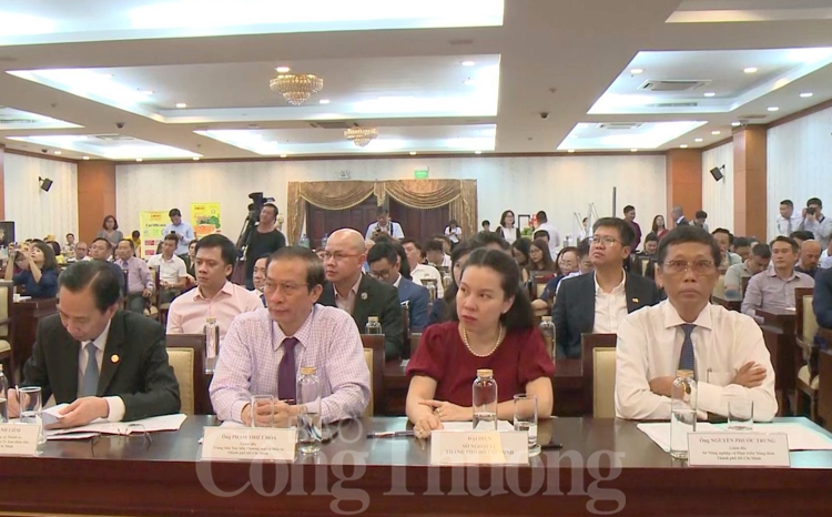 Phát huy nguồn lực kiều bào khai thác lợi thế EVFTA phat huy nguon luc kieu bao khai thac loi the evfta