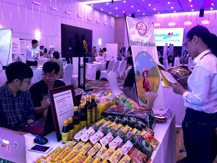 Kết nối doanh nghiệp nhỏ và vừa Việt Nam vào chuỗi cung ứng sản xuất ket noi doanh nghiep nho va vua viet nam vao chuoi cung ung san xuat