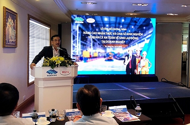 Nâng cao nhận thức về an toàn lao động cho doanh nghiệp và người lao động nang cao nhan thuc ve an toan lao dong cho doanh nghiep va nguoi lao dong