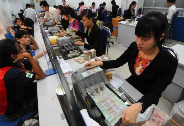 TP. Hồ Chí Minh: Tín dụng tăng trưởng đáp ứng nhu cầu vốn cho sản xuất kinh doanh tin dung tang truong dap ung nhu cau von cho san xuat kinh doanh