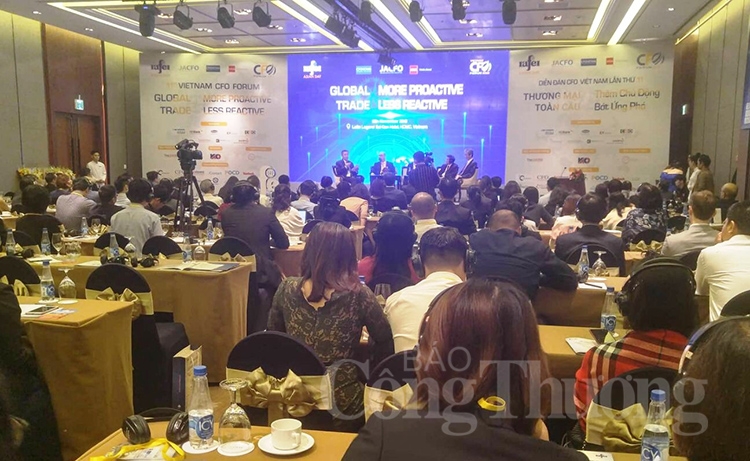 doanh nghiep them chu dong bot ung pho