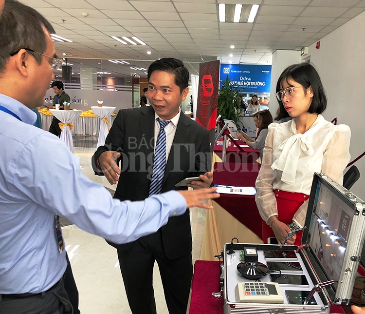 doanh nghiep fintech va ngan hang song hanh phat trien trong nen kinh te so