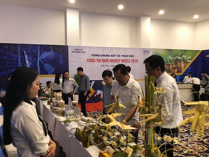 Chung kết cuộc thi khởi nghiệp Đồng bằng sông Cửu Long năm 2018 chung ket cuoc thi khoi nghiep do ng ba ng song cu u long nam 2018